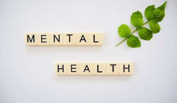 What are the signs of poor mental health?