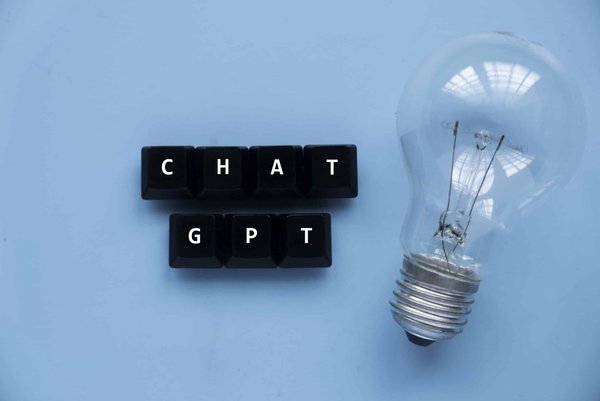 Mastering the generation of quality texts with ChatGPT: a practical guide